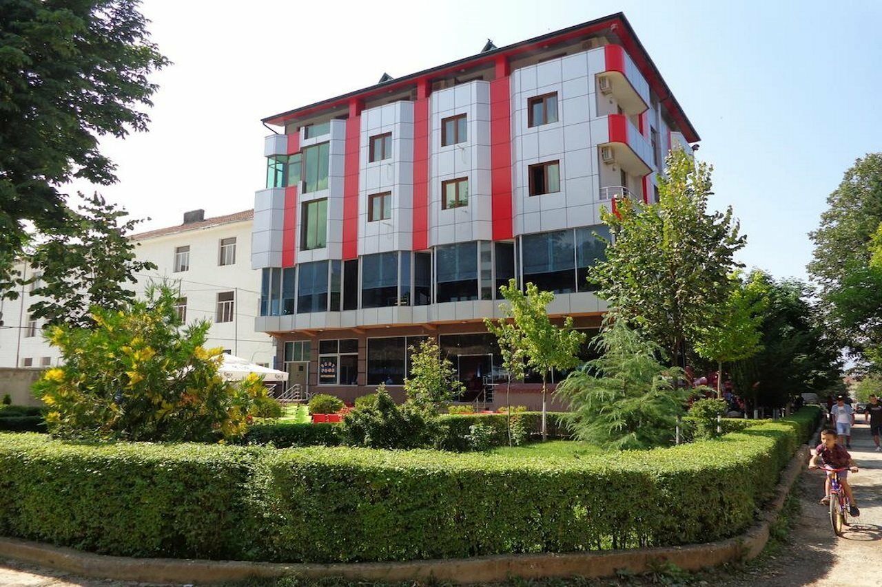 Hotel Piazza Peshkopi Exterior foto